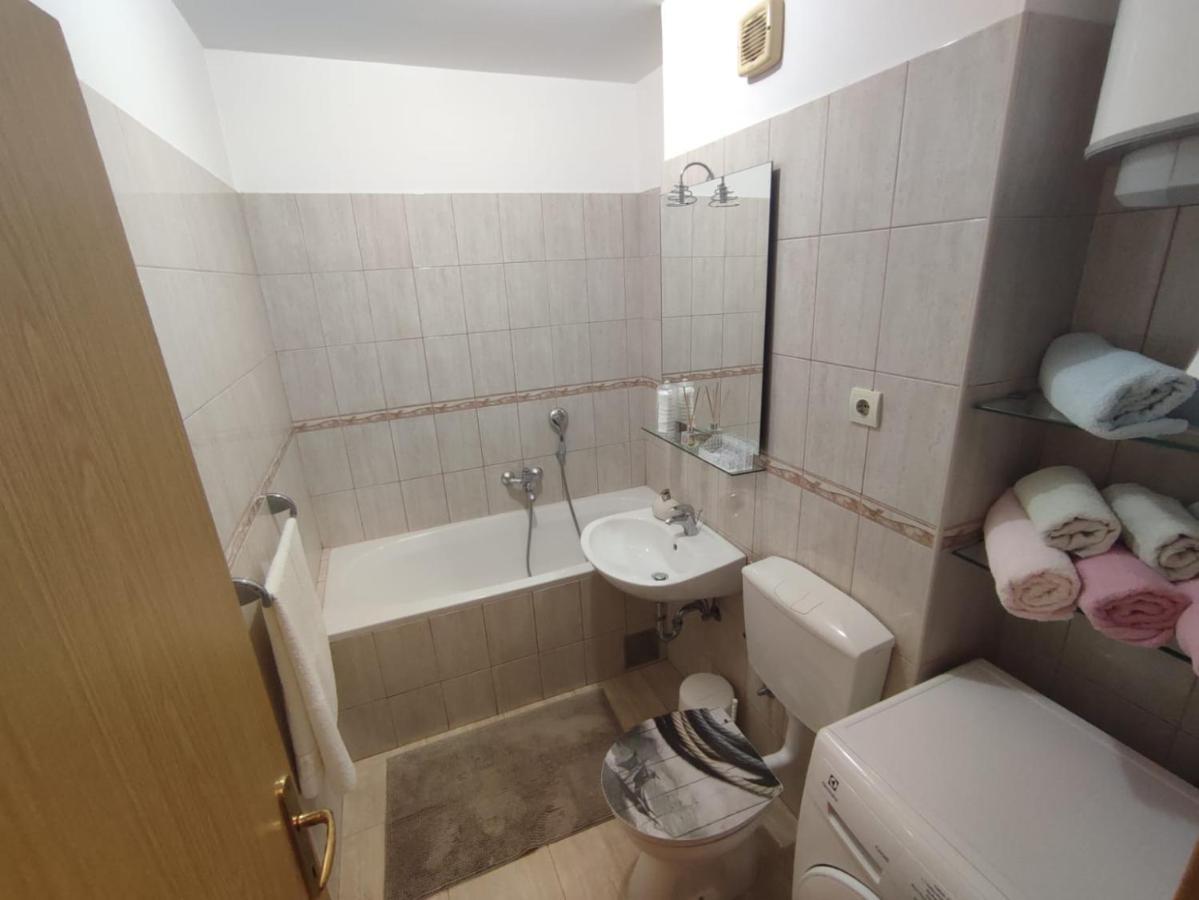 Apartman B&B Makarska Buitenkant foto