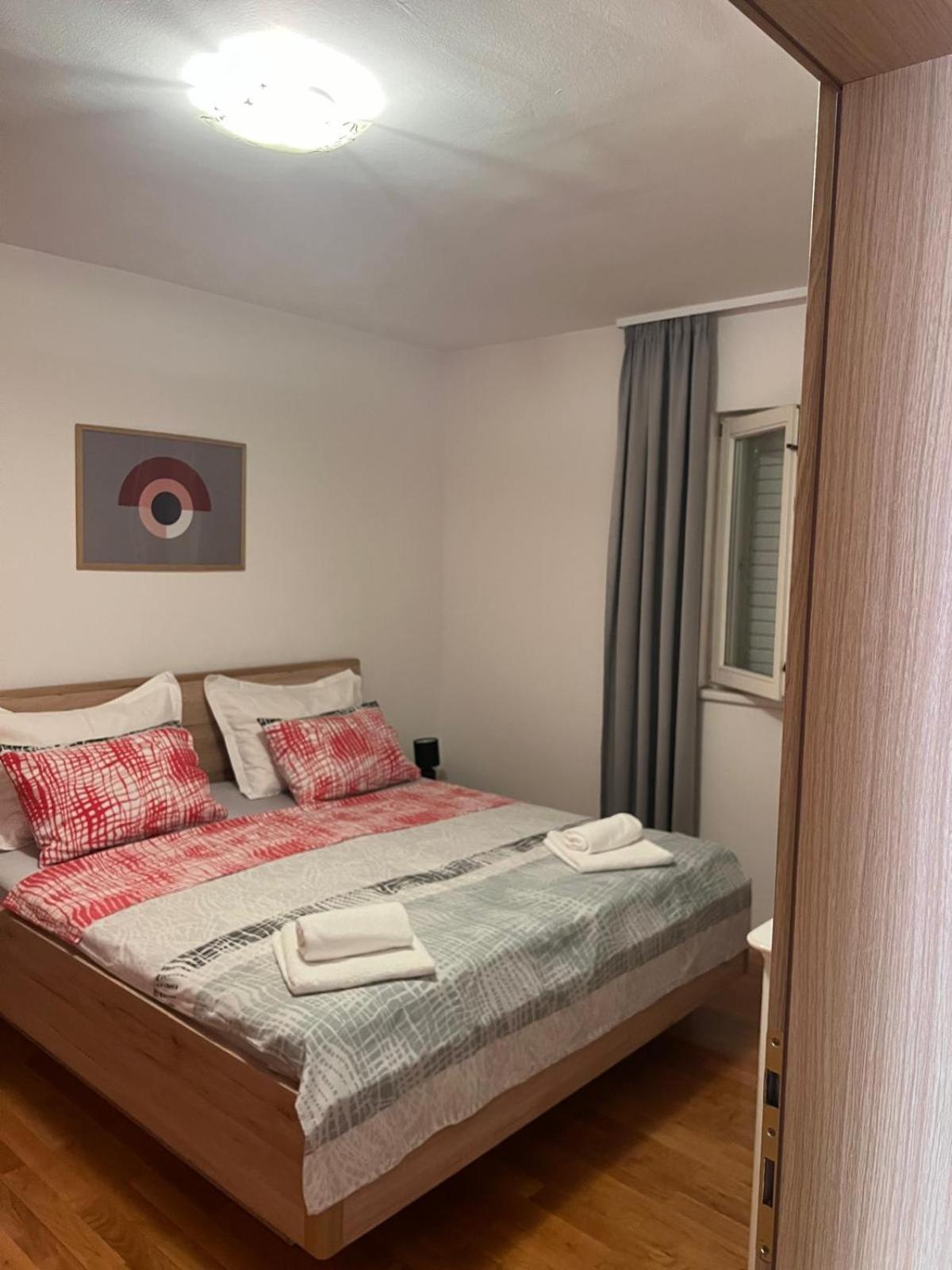 Apartman B&B Makarska Buitenkant foto